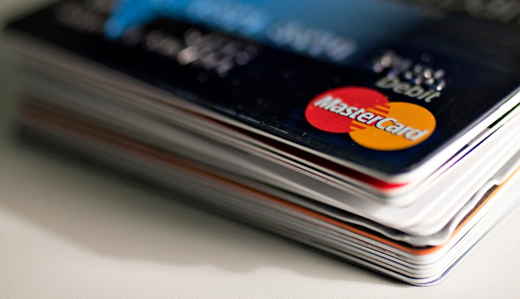 Top-Prepaid-Debit-Cards-for-2024