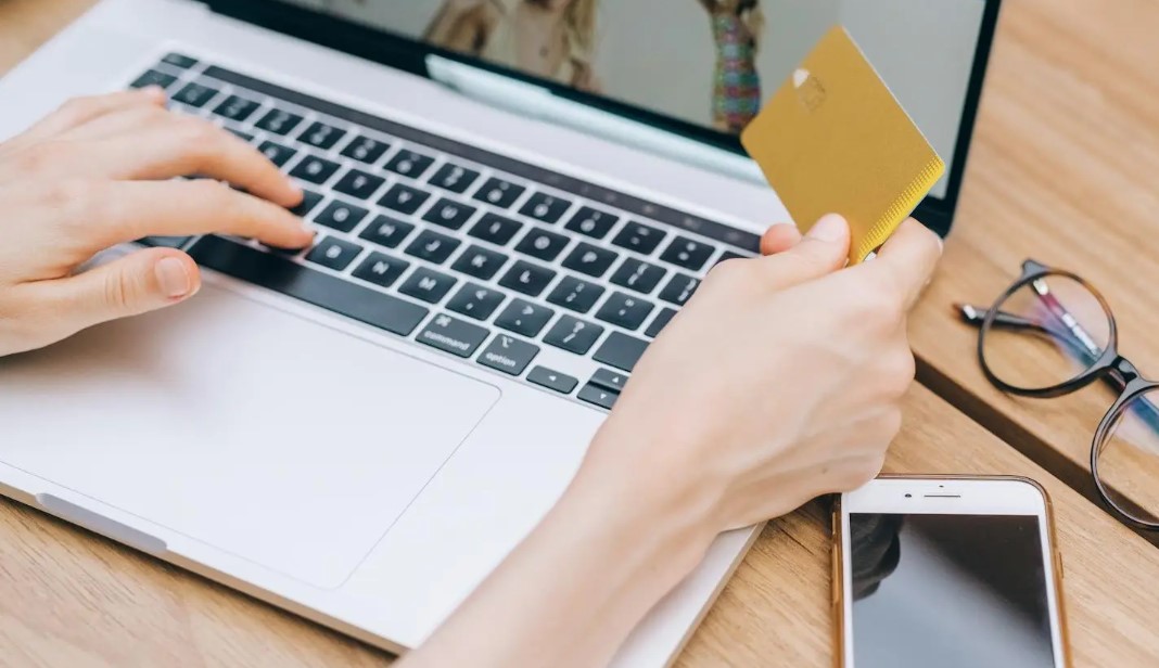 Benefits-of-Prepaid-Cards-Online