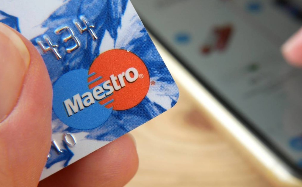 maestro-mastercard